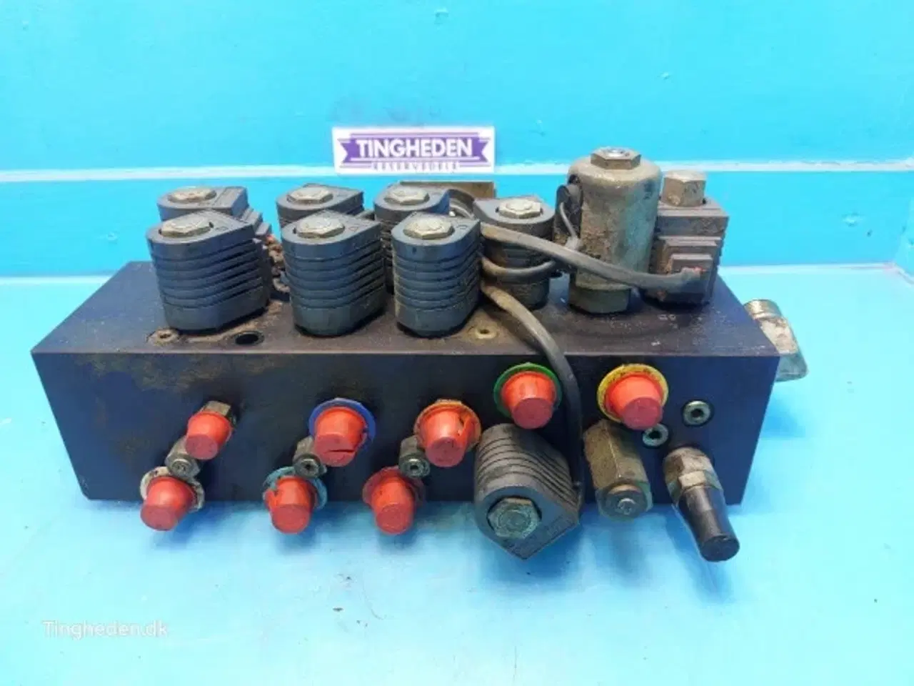 Billede 8 - John Deere T660I Hydraulikventil AH232198