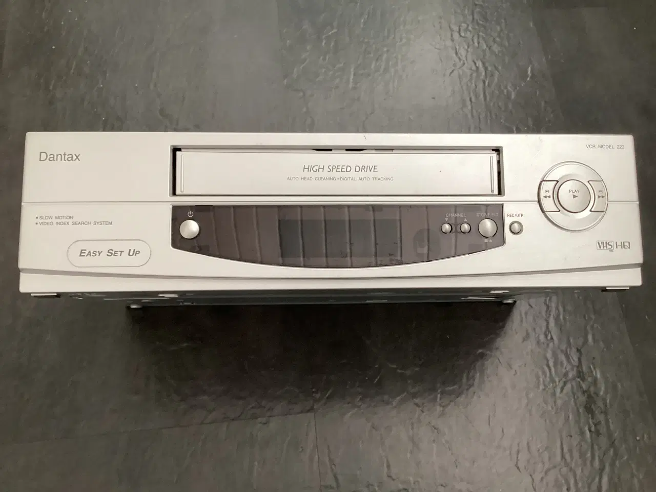 Billede 3 - Velfungerende Dantax VHS afspiller