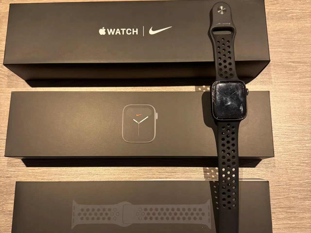 Billede 1 - Nike Apple Watch serie 5 44 mm. 