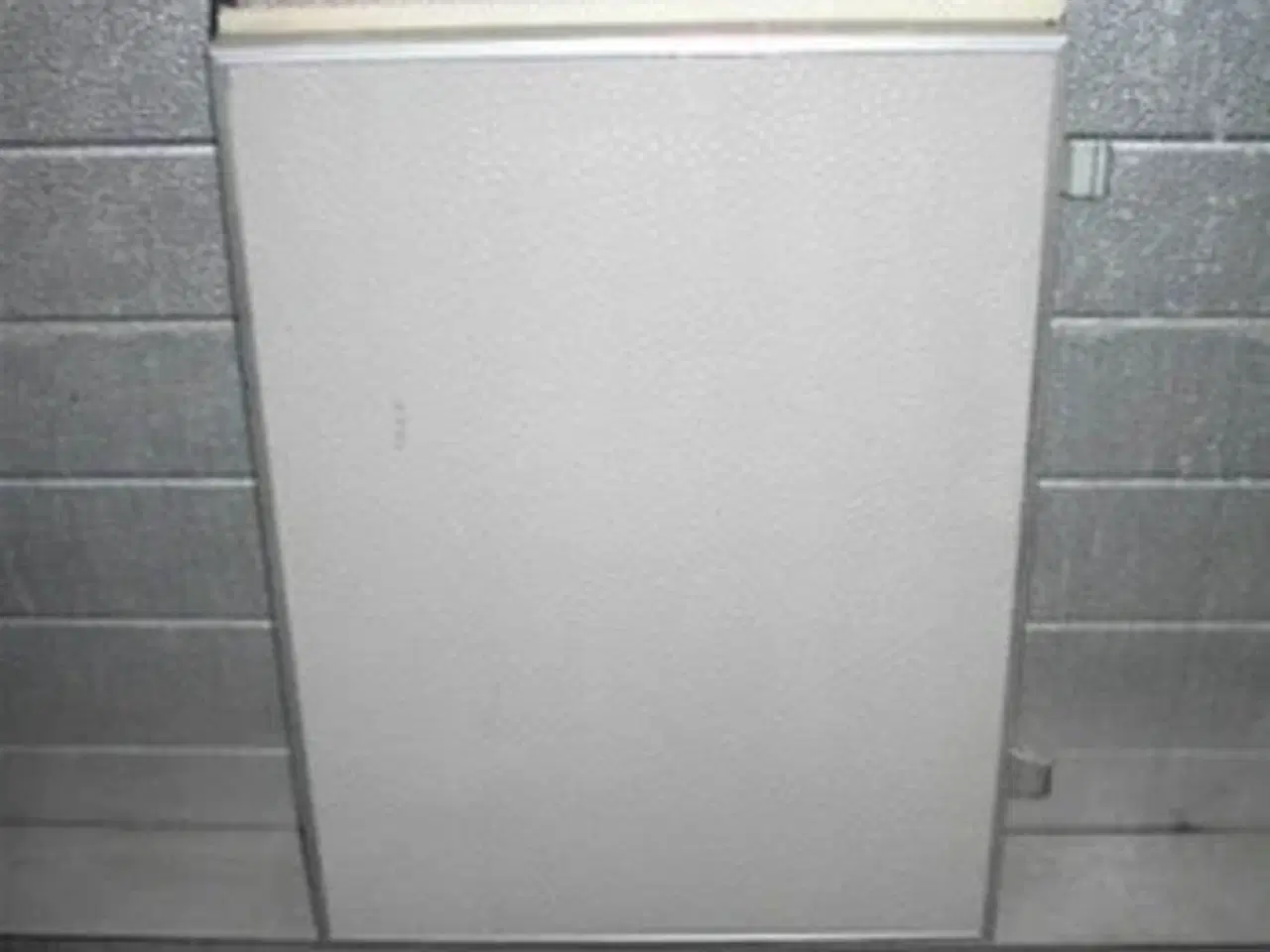 Billede 1 -   Hobby Underdør