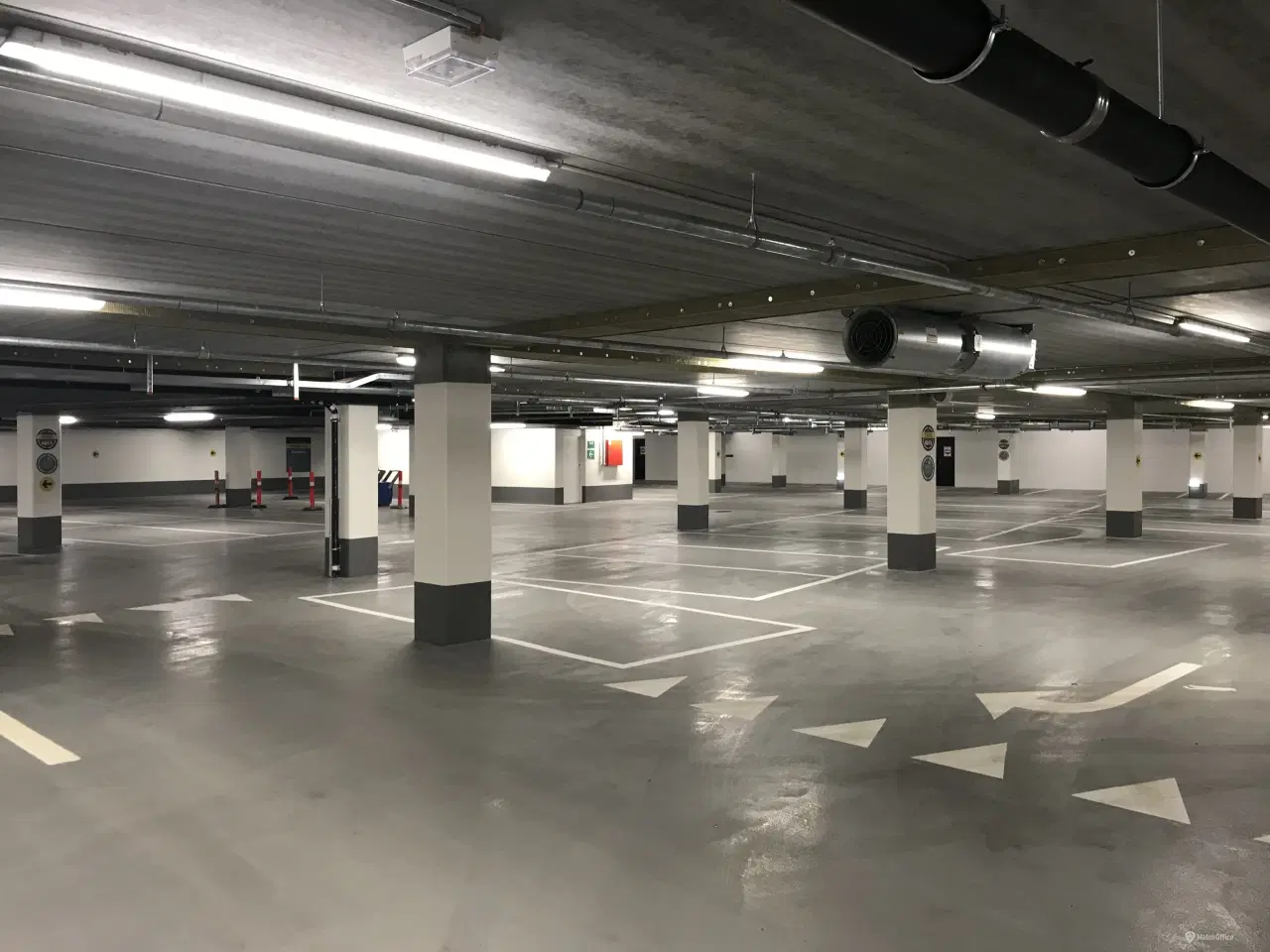 Billede 1 - Parkering ved Humletorvet P-kælder
