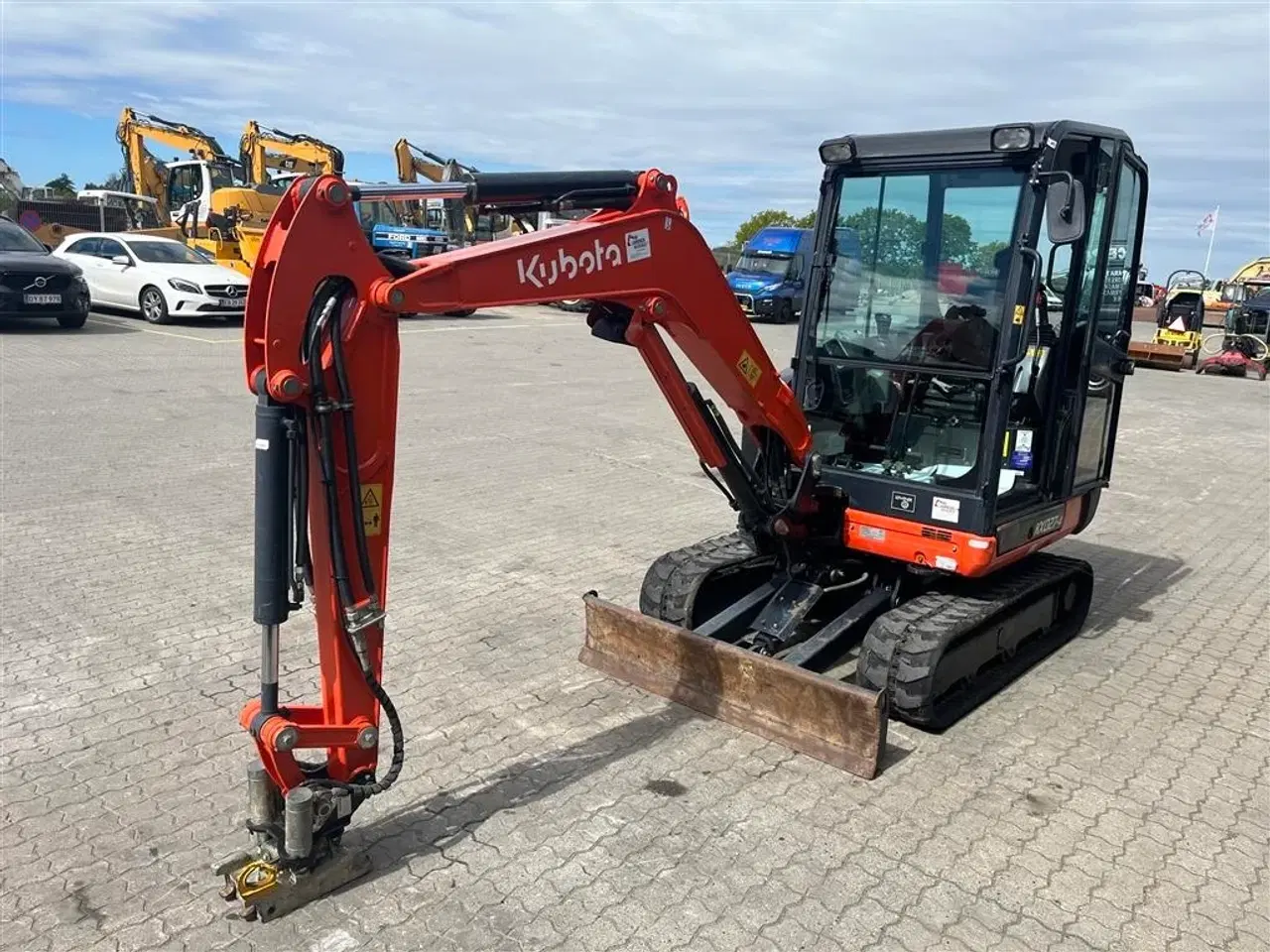Billede 4 - Kubota kx027-4 Monteret med tiltman med hydraulisk s40