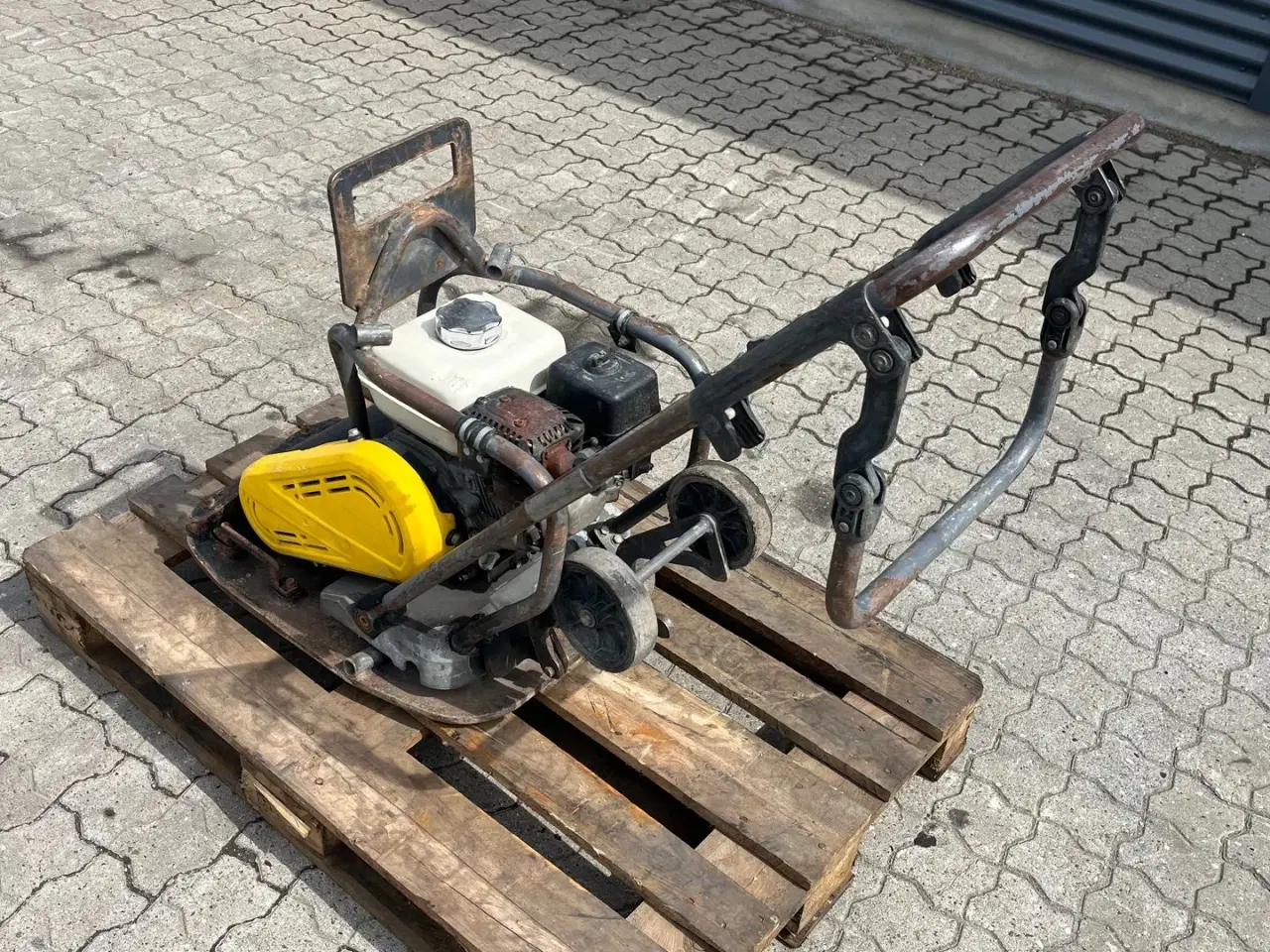 Billede 8 - Dynapac LF100 95kg pladevip