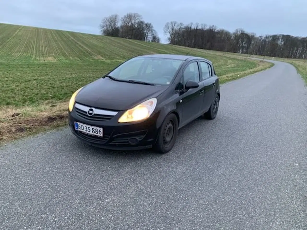 Billede 1 - Opel Corsa 2010 1.0 benzin  5 trins manual gearkas