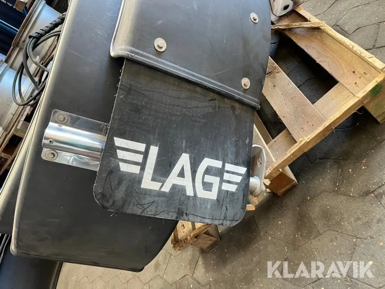 Billede 5 - Hjulskærme LAG 3 stk med beslag