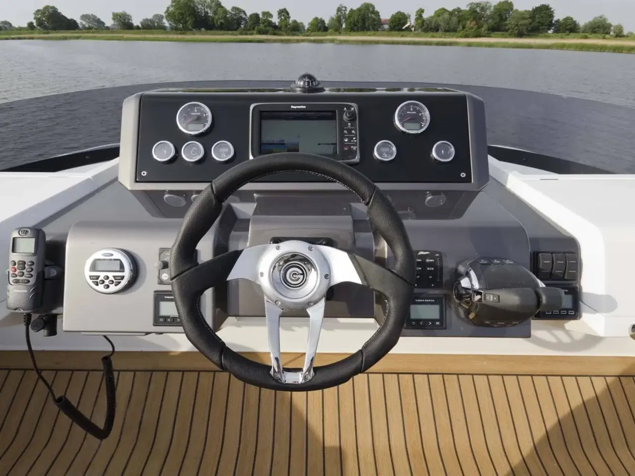 Billede 15 - Galeon 430 SKY - 2XD4-300/Udstyr - 2023