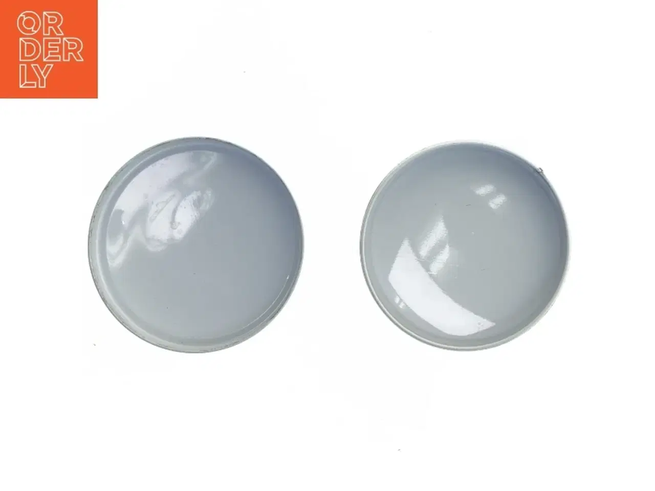 Billede 3 - Rund metal dåse med rosedesign (str. Ø 13 cm)