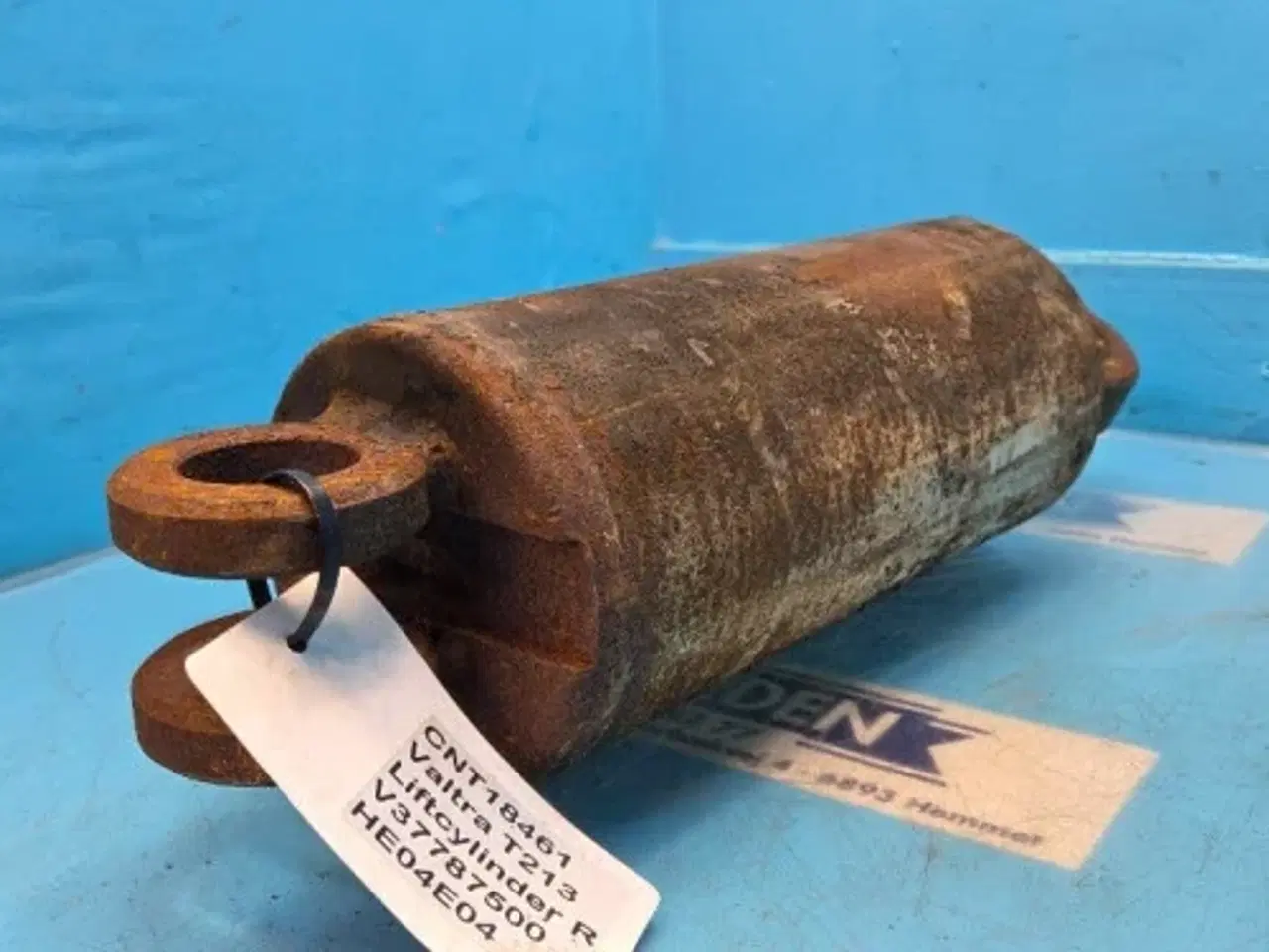 Billede 5 - Valtra T213 Liftcylinder R.  V37787500