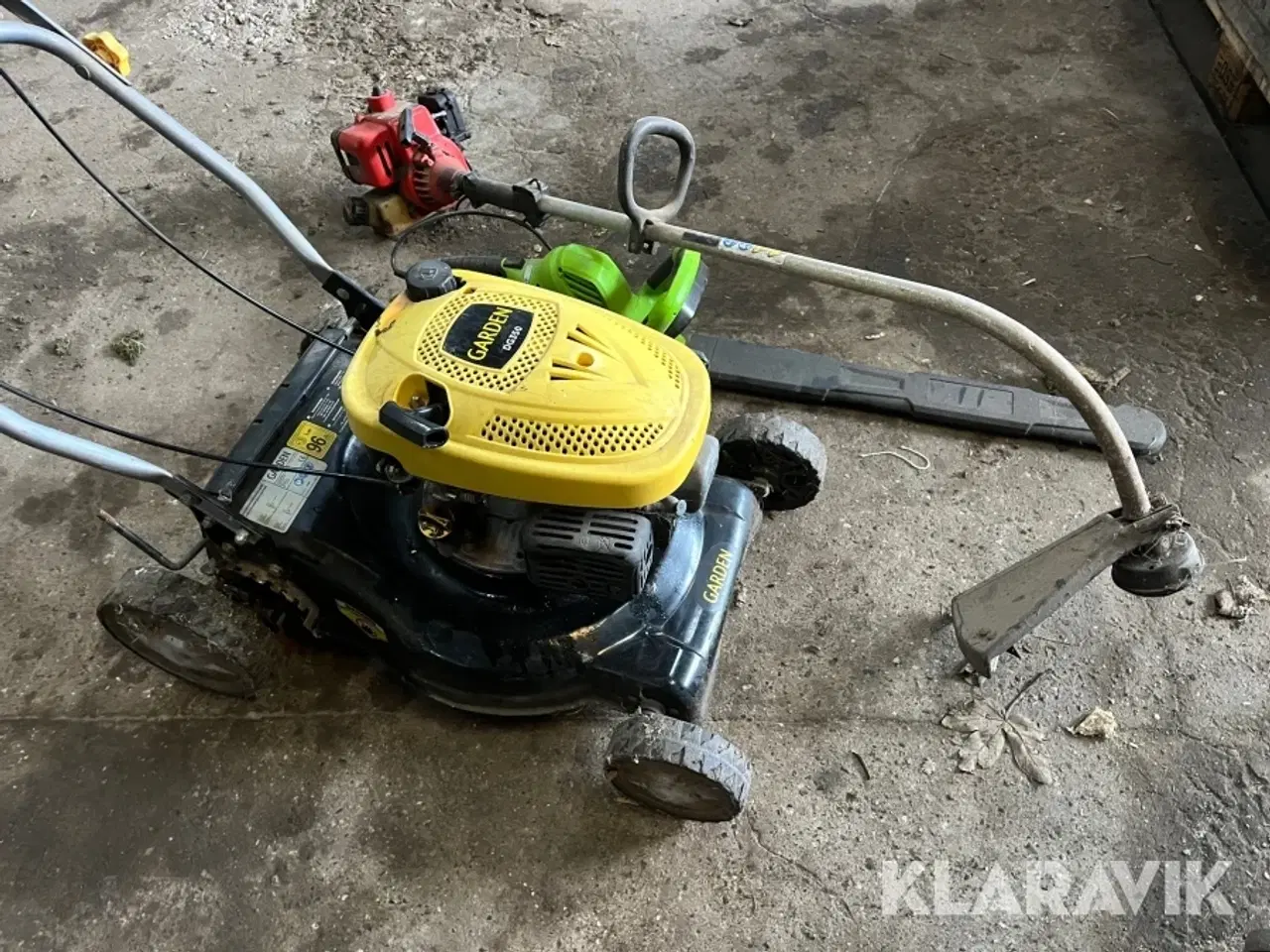 Billede 3 - Græsslåmaskine, kantklipper og hækkeklipper