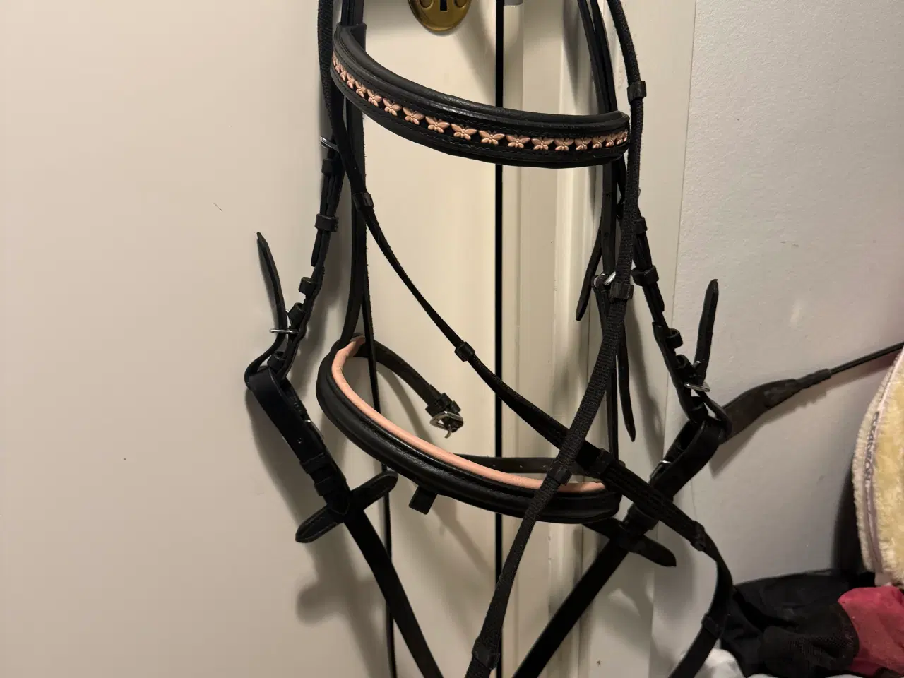 Billede 1 - Shetlænder trense med sommerfugle