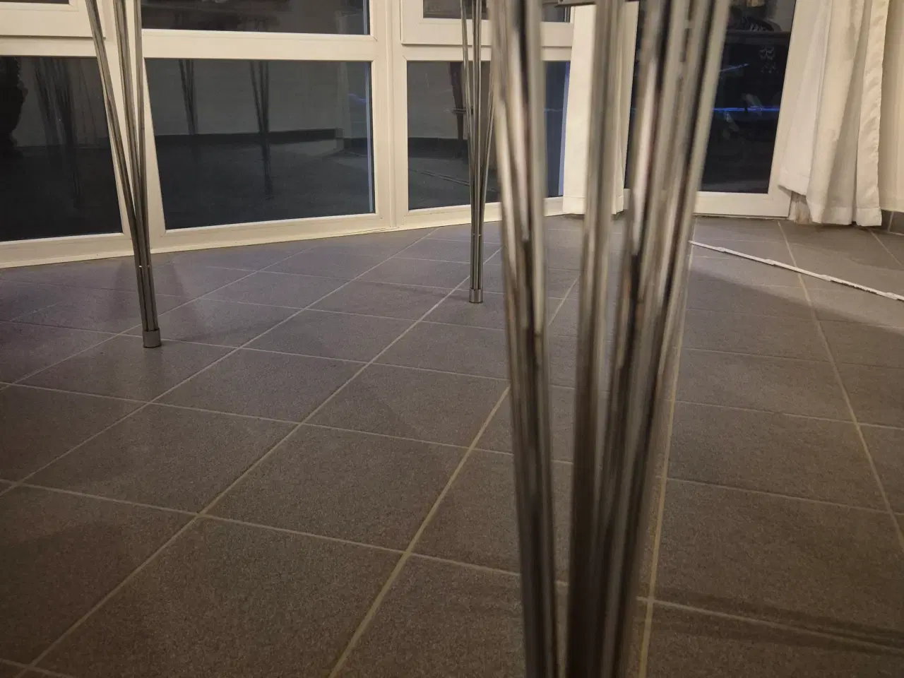 Billede 3 - Spisebord med 1 plade