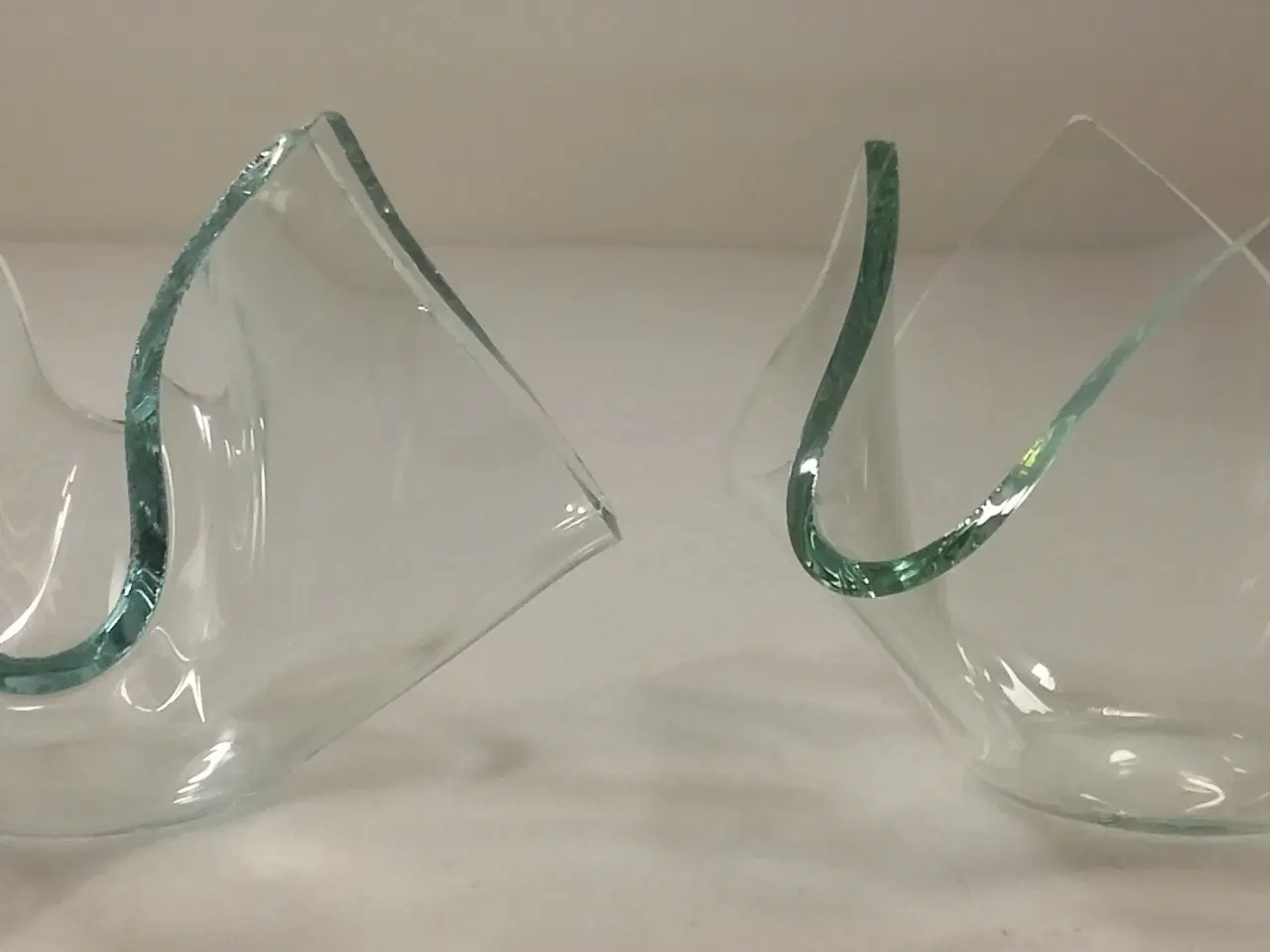 Billede 4 - STJERNEDE FORMEDE GLAS/FYRFAD/BLOMSTER DEKORATION