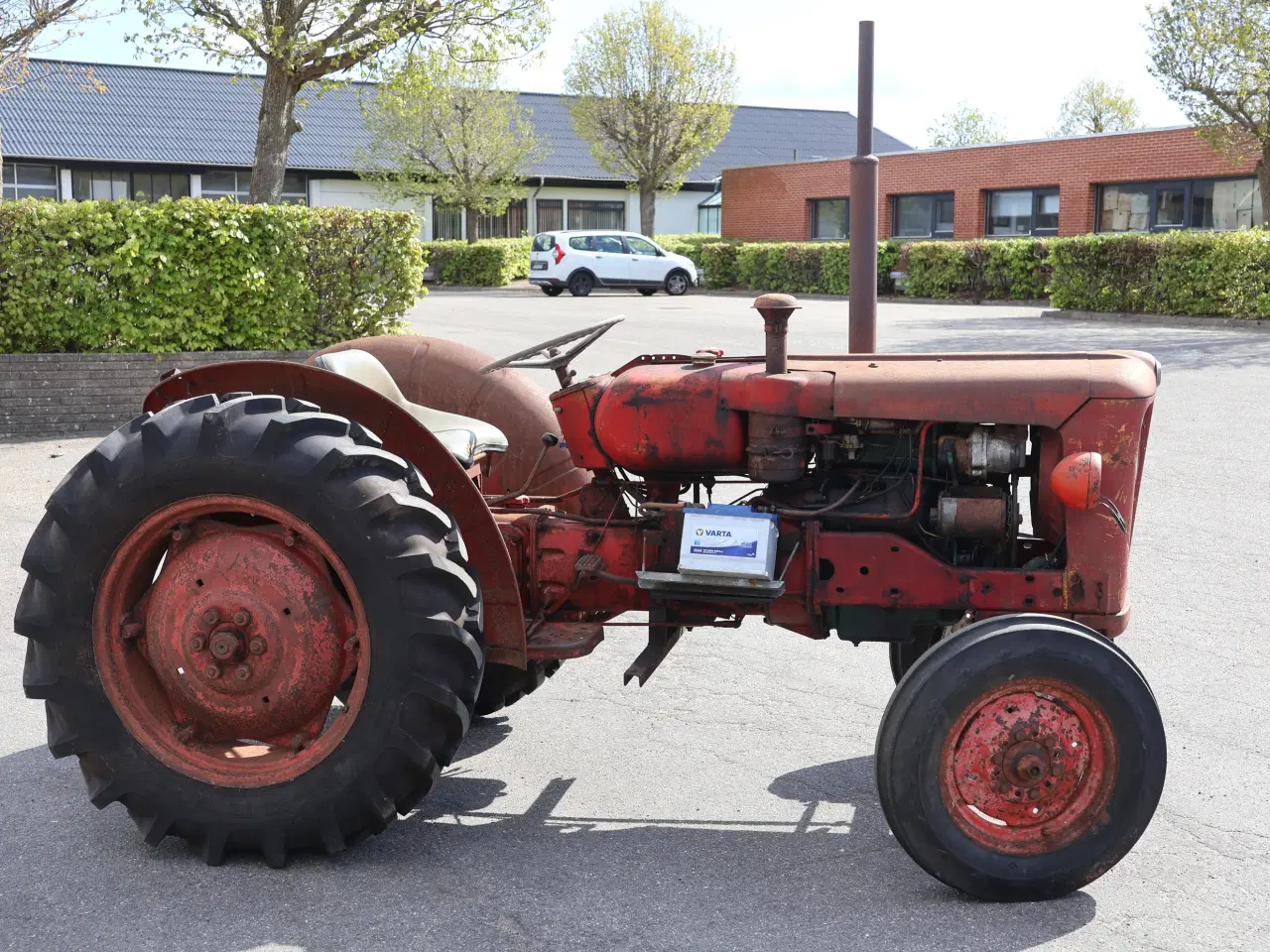 Billede 8 - Volvo 320 Buster, 3 cylinder diesel