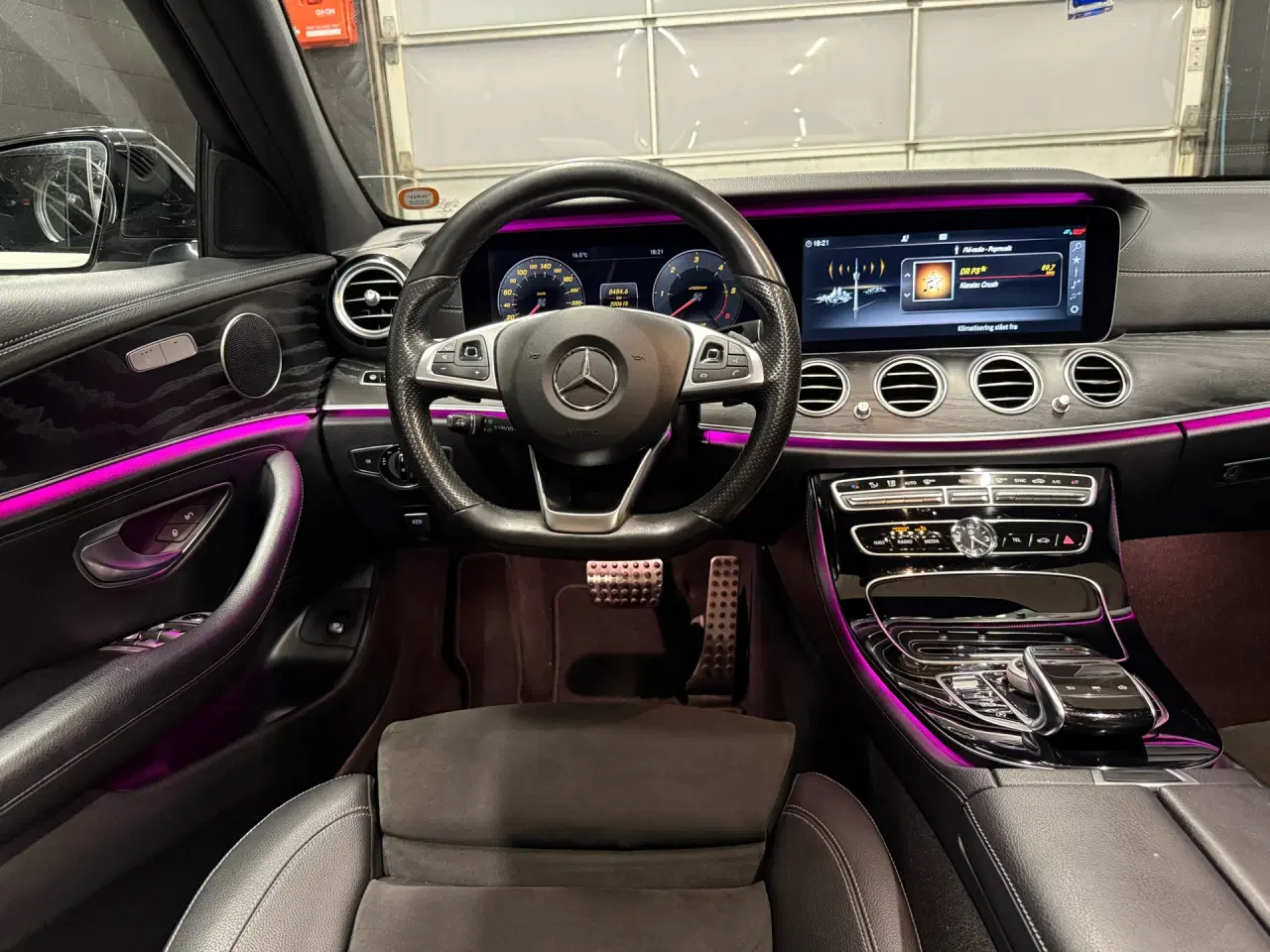 Billede 18 - Mercedes-Benz E220 d T 2,0 D AMG Line 9G-Tronic 194HK Stc Aut.