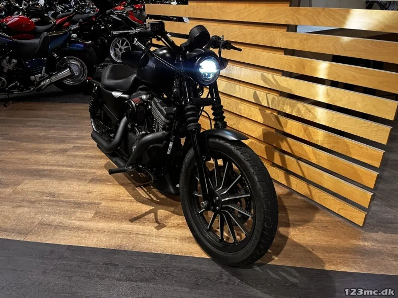 Billede 2 - Harley-Davidson XL883N Iron 883