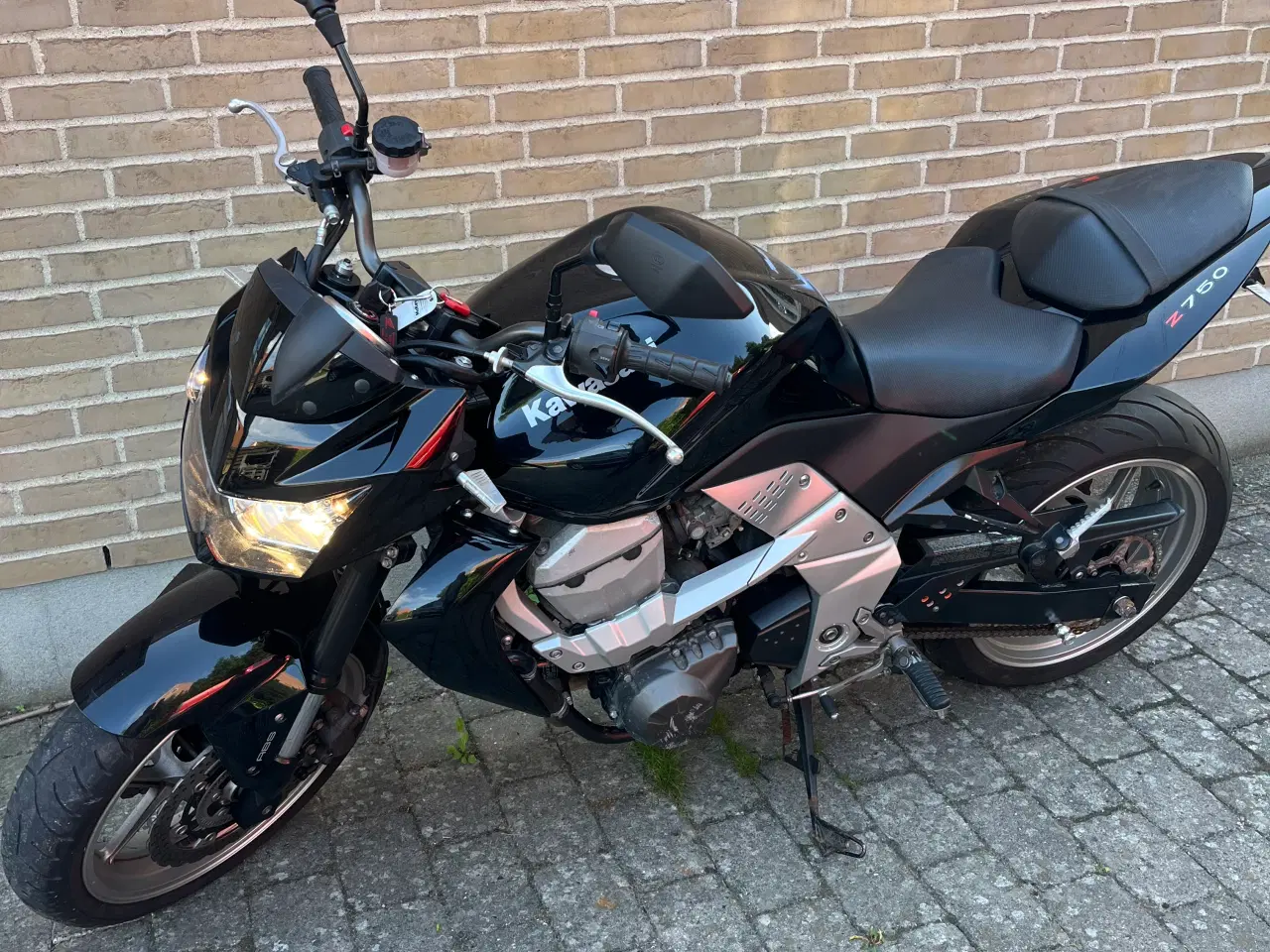 Billede 2 - Kawasaki Z750 År 2007 med ABS