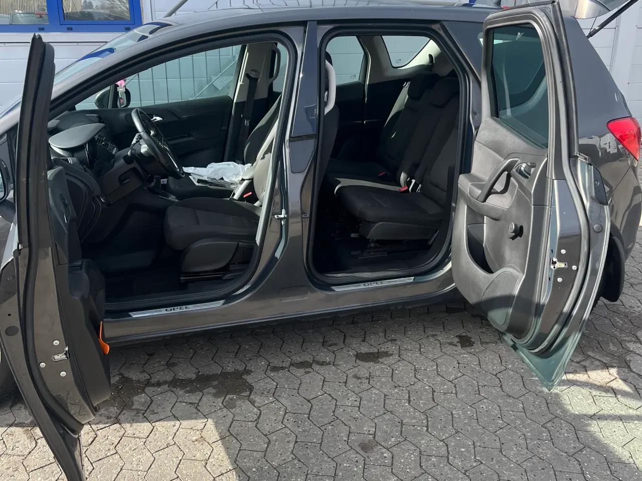 Billede 3 - Opel Meriva 1,6 cdti 95 hk