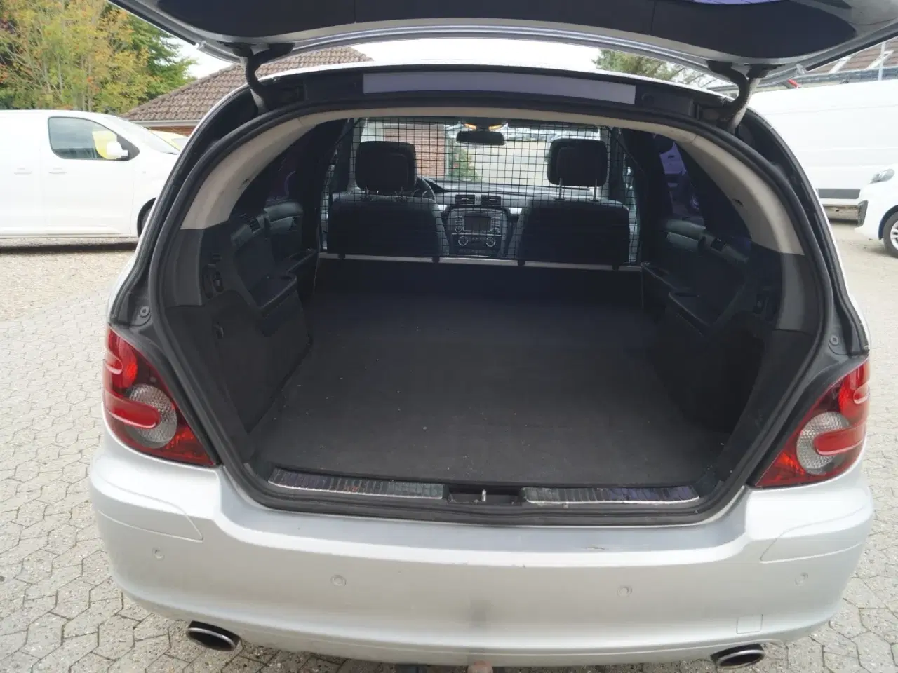 Billede 9 - Mercedes R500 5,0 aut. 4Matic Van