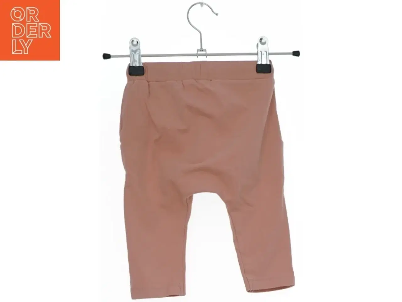 Billede 2 - Lyserøde bukser til børn fra Petit Crabe (str. 68)