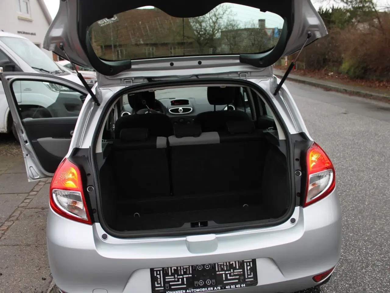 Billede 5 - Renault Clio III 1,2 16V Authentique