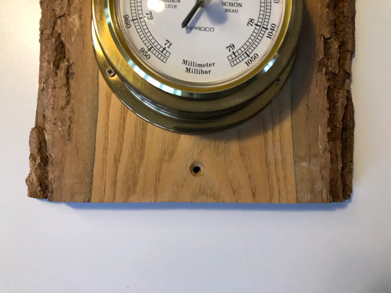 Billede 9 - Skibsur og barometer i messing på planke