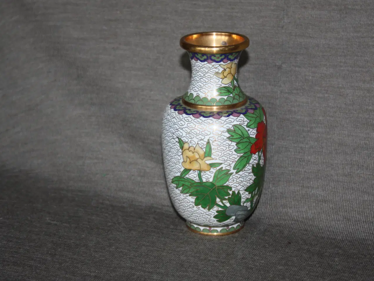 Billede 2 - Kinesisk cloisonne vase højde 13,5 cm