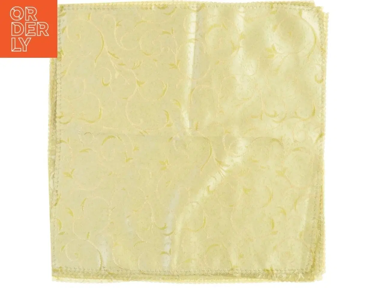 Billede 2 - Broderede servietter (str. Cirka. 47 x 47 cm)