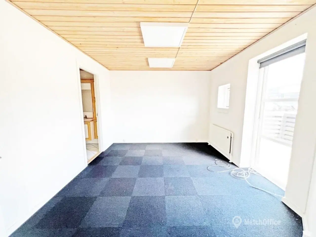 Billede 5 - Velbeliggende kontor med egen parkering lige ved døren