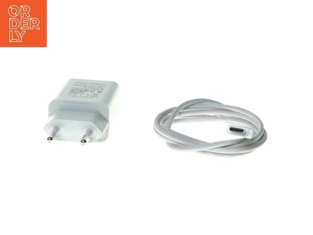 Billede 3 - Oplader fra Rohs (str. 8 x 4 cm)