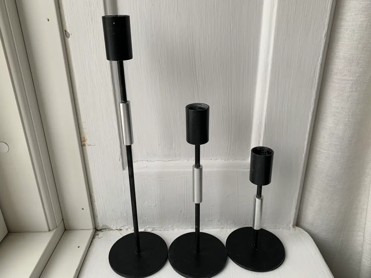 Billede 4 - Èt sæt lysestager bestående af 3 slanke stager