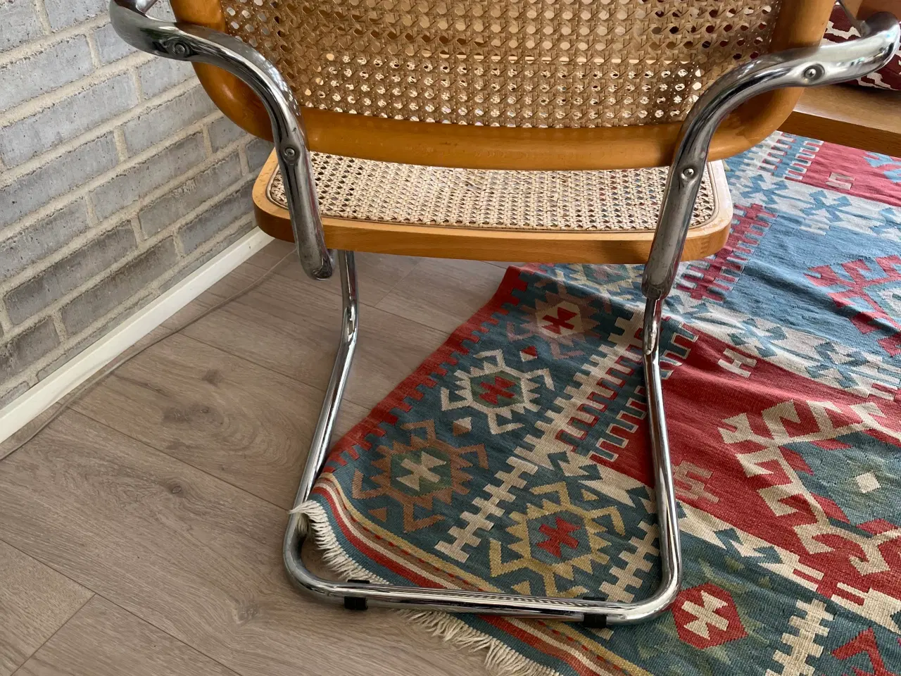 Billede 2 - Frisvinger barberstol m armlæn