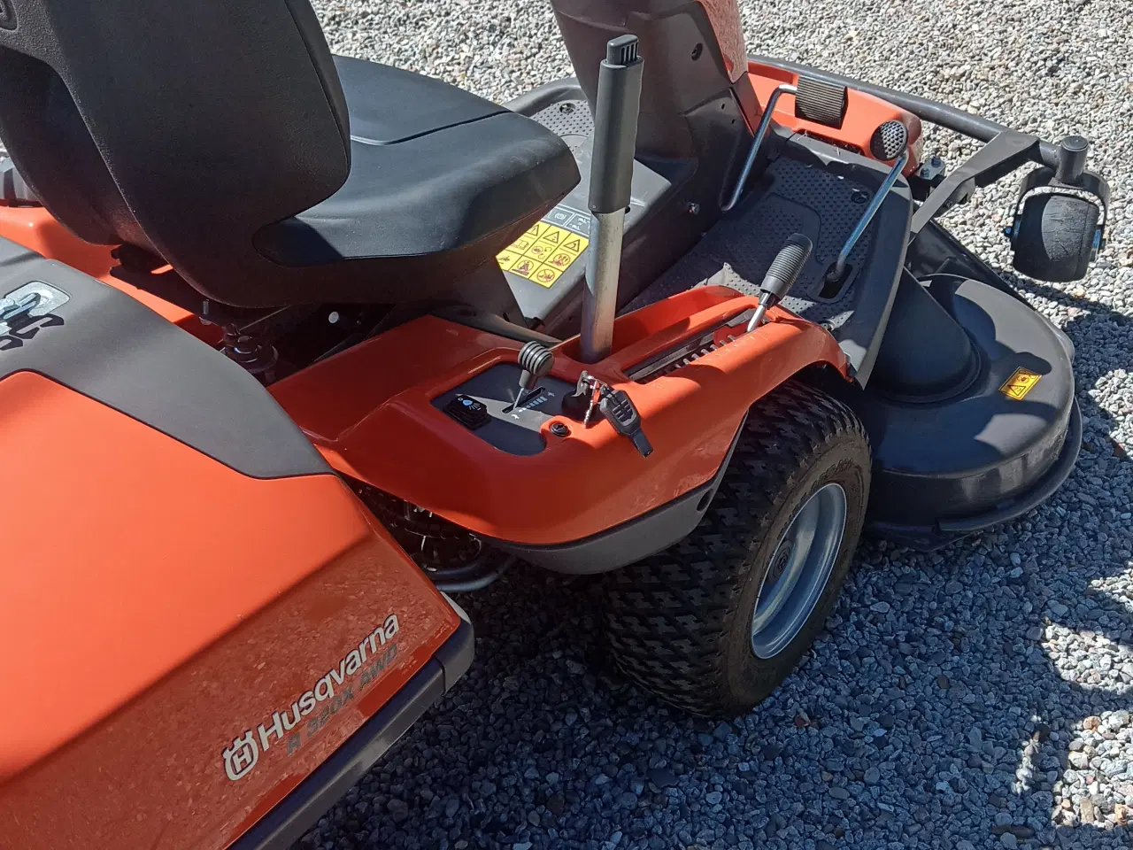 Billede 2 -  Husqvarna Have traktor kørt 10 timer 