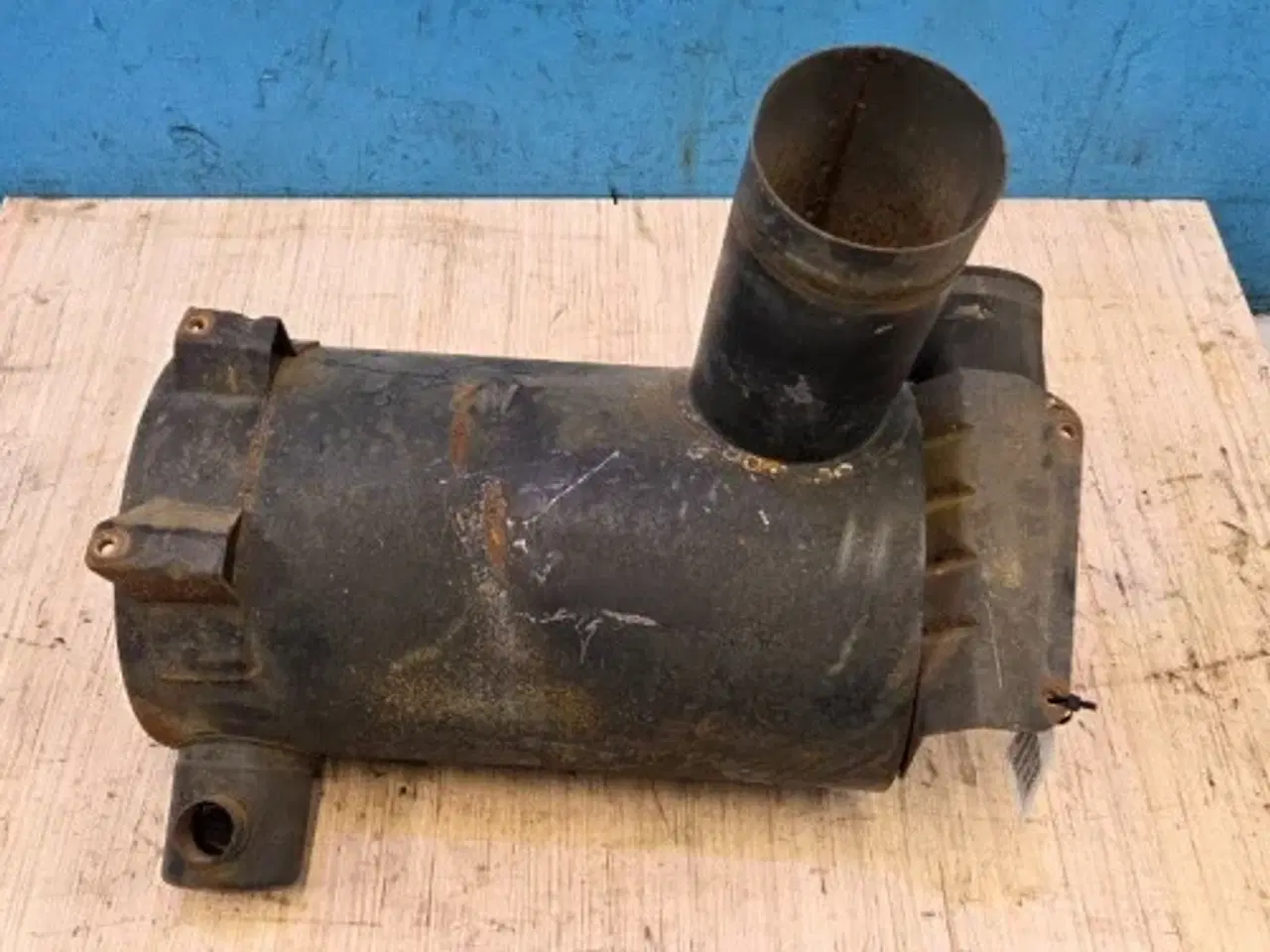 Billede 10 - Ford TW30 Luftfilterhus D8NN9600BC