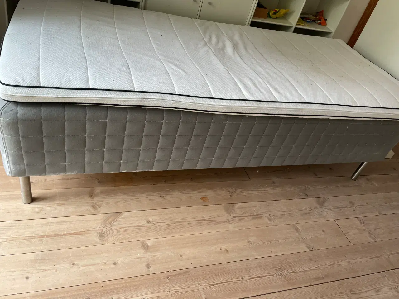 Billede 2 - Ikea seng model skotterud 