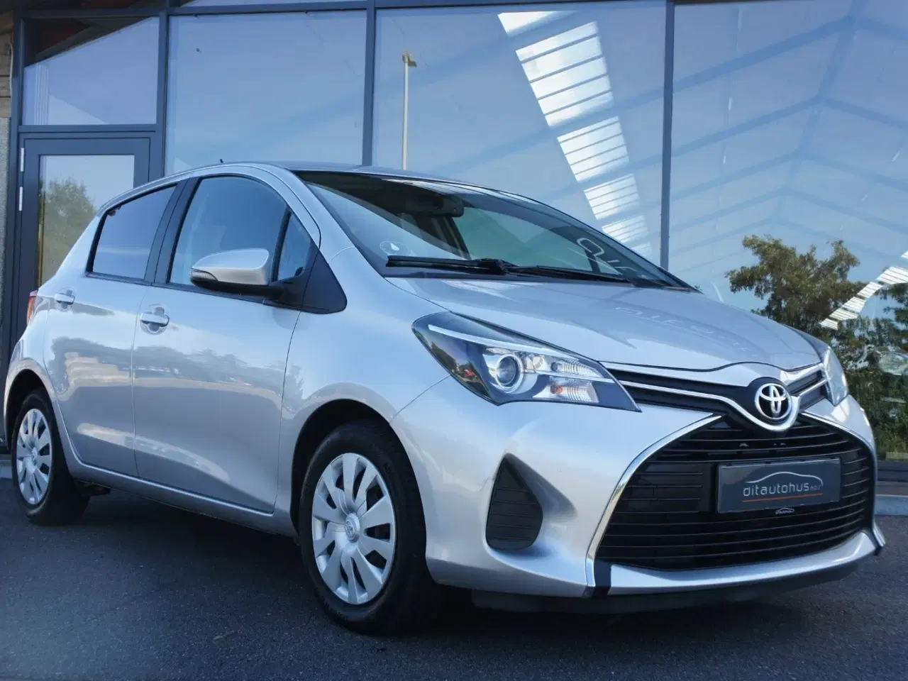 Billede 5 - Toyota Yaris 1,0 VVT-i T1 Style