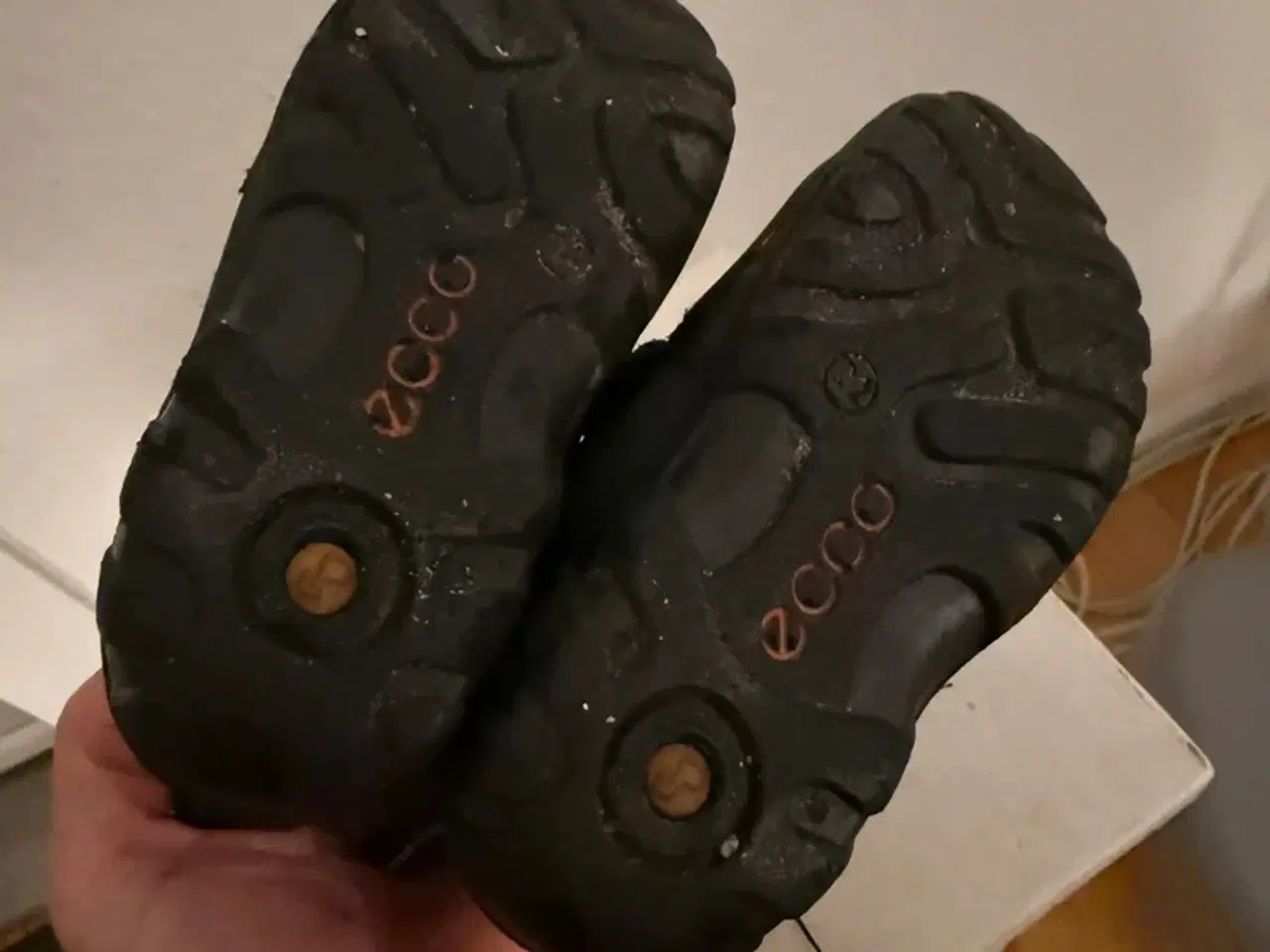 Billede 3 - Ecco sorte velcrostøvler. Str 22