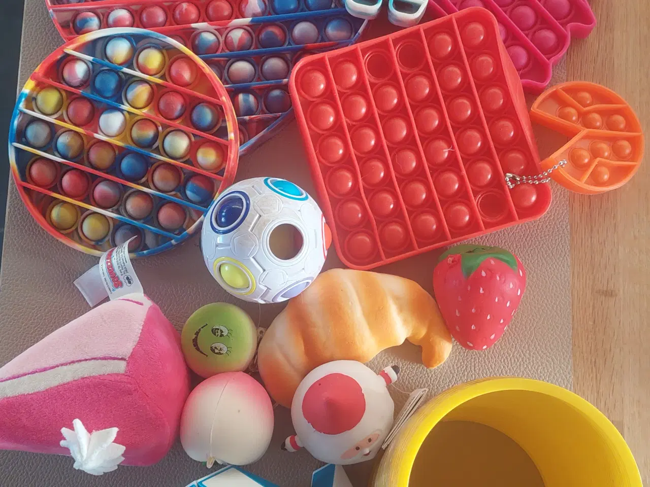 Billede 1 - Fidgets legetøj 