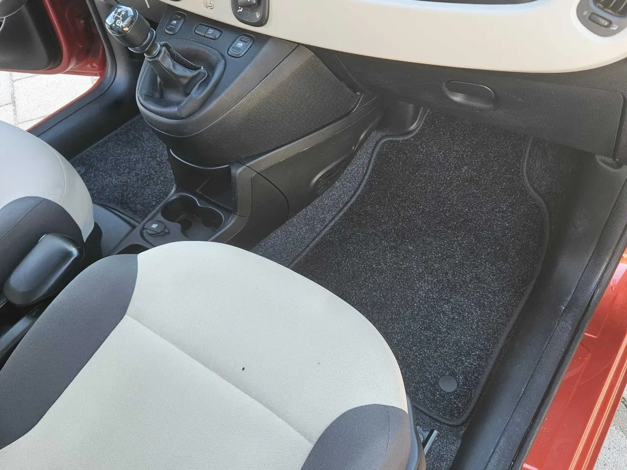 Billede 9 - Fiat Panda 1,2 5 dørs 