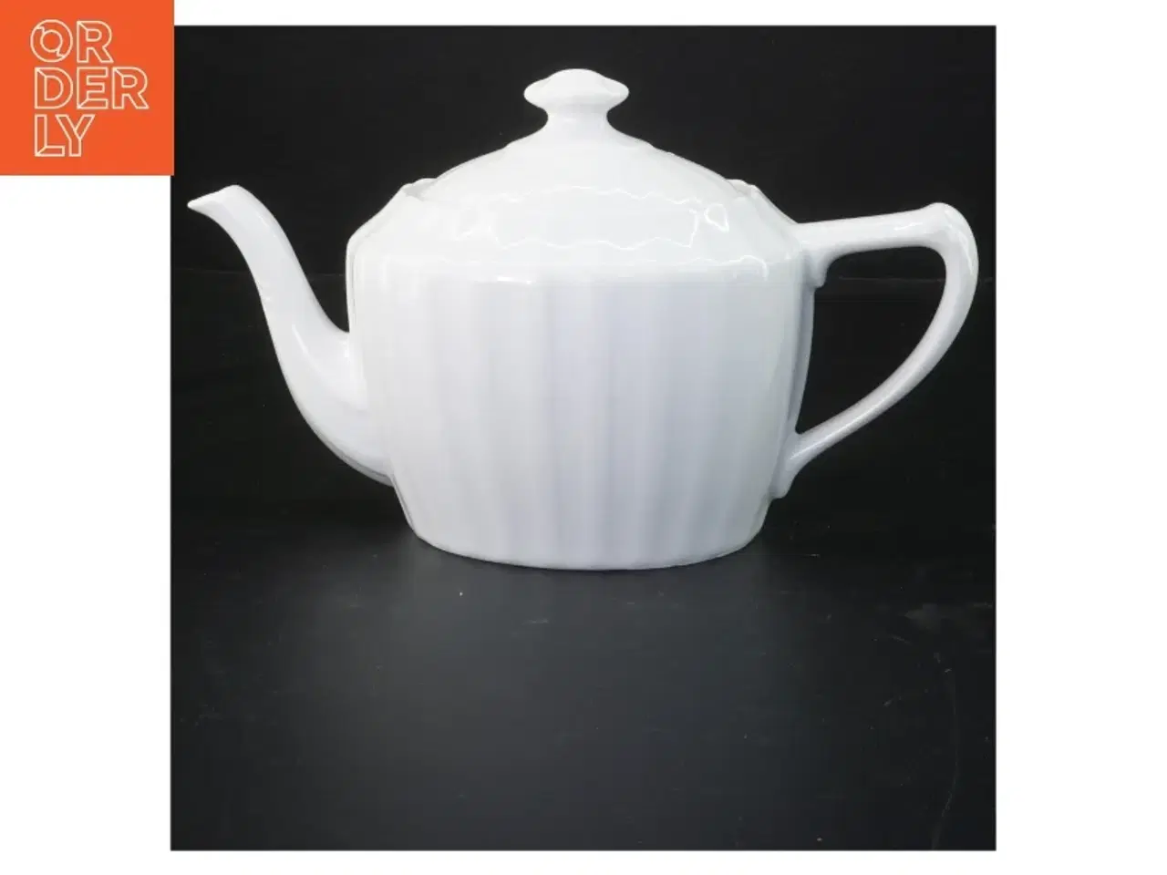 Billede 1 - Hvid tepotte fra KPM Berlin (str. 22x14 cm)