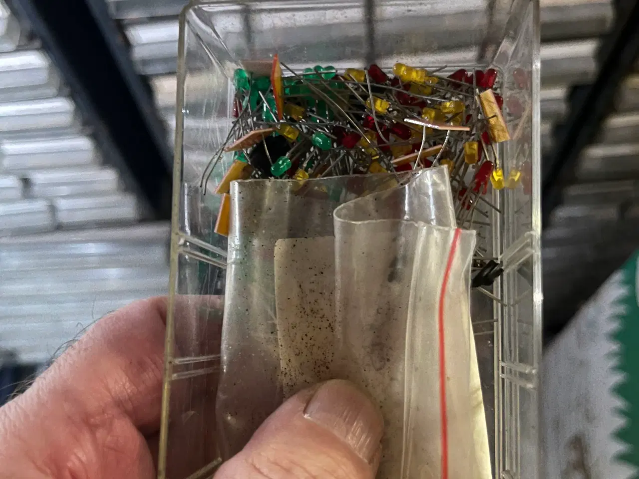 Billede 6 - 12 stk racoreoler indeholder elektonik komponenter