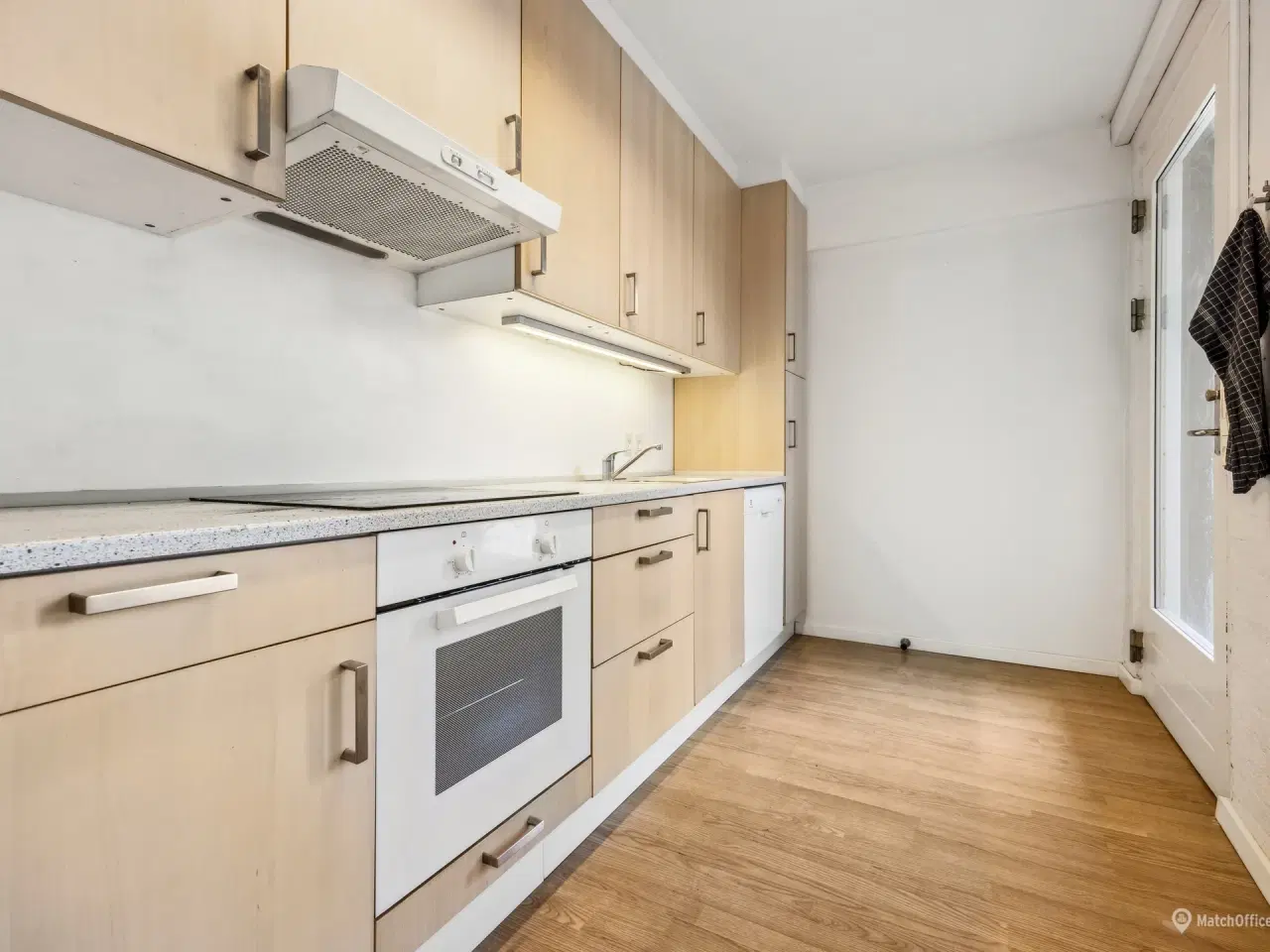 Billede 9 - Centralt beliggende erhvervs lokaler. til mange formål. Tilpasses efter ønske