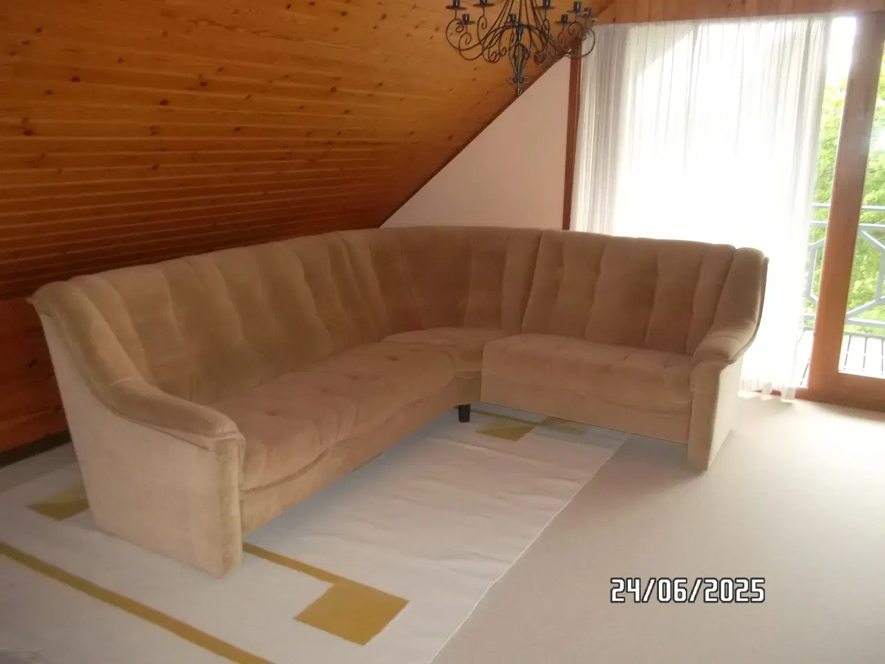 Billede 1 - HJØRNE-SOFA i velour