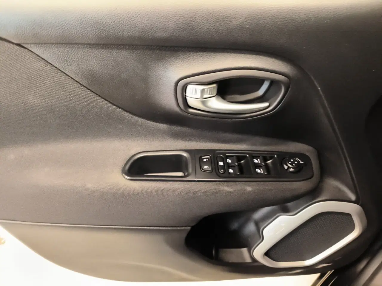 Billede 12 - Jeep Renegade 1,6 Longitude