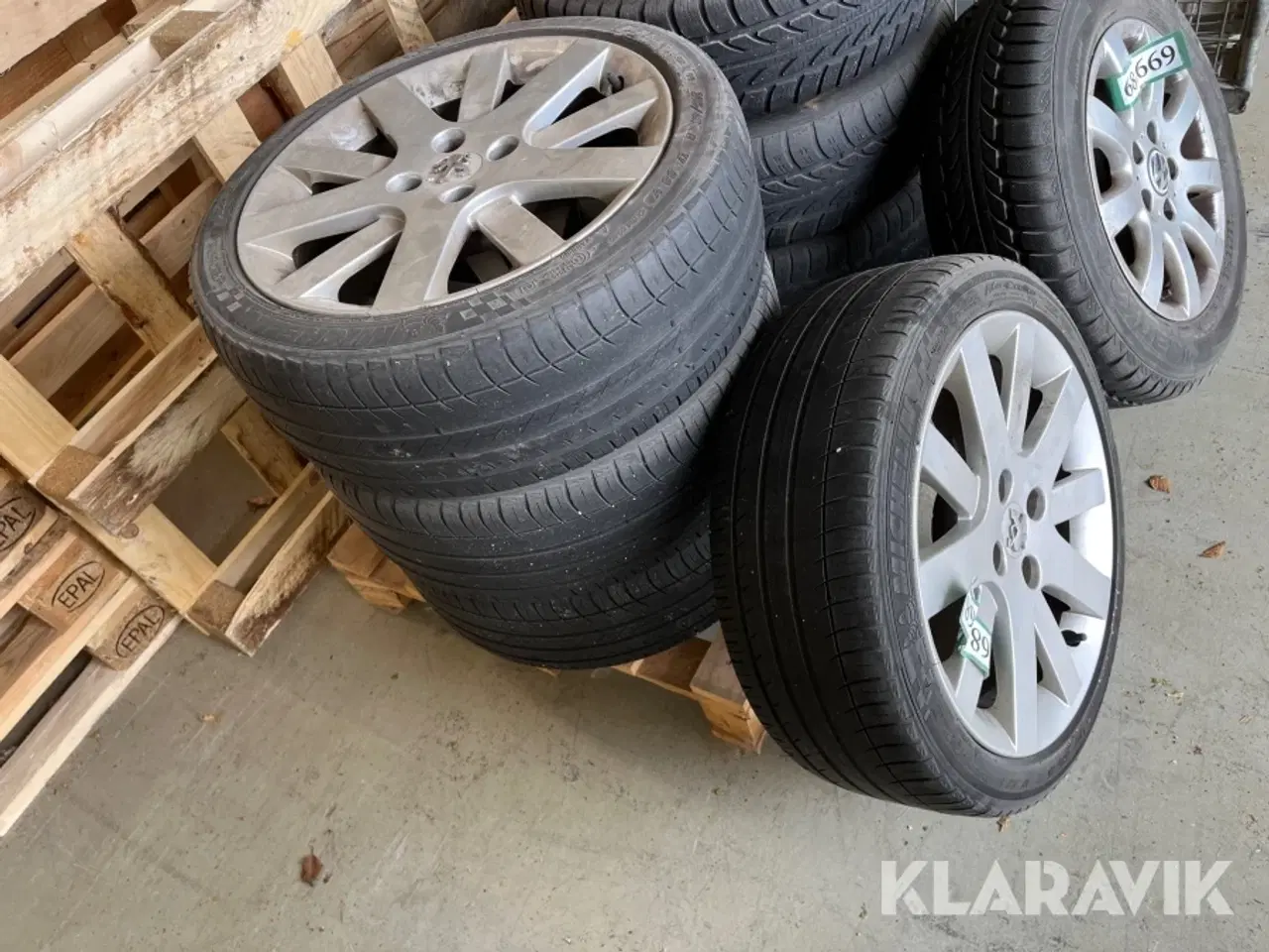 Billede 2 - Dæk Michelin/Peugeot 205/45R17 - 4 styk