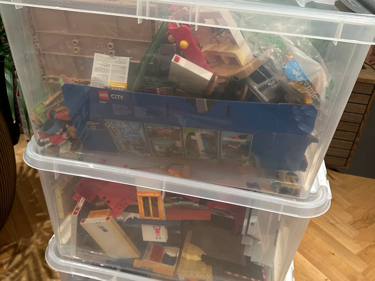 Billede 1 - STORT PARTI PLAYMOBIL