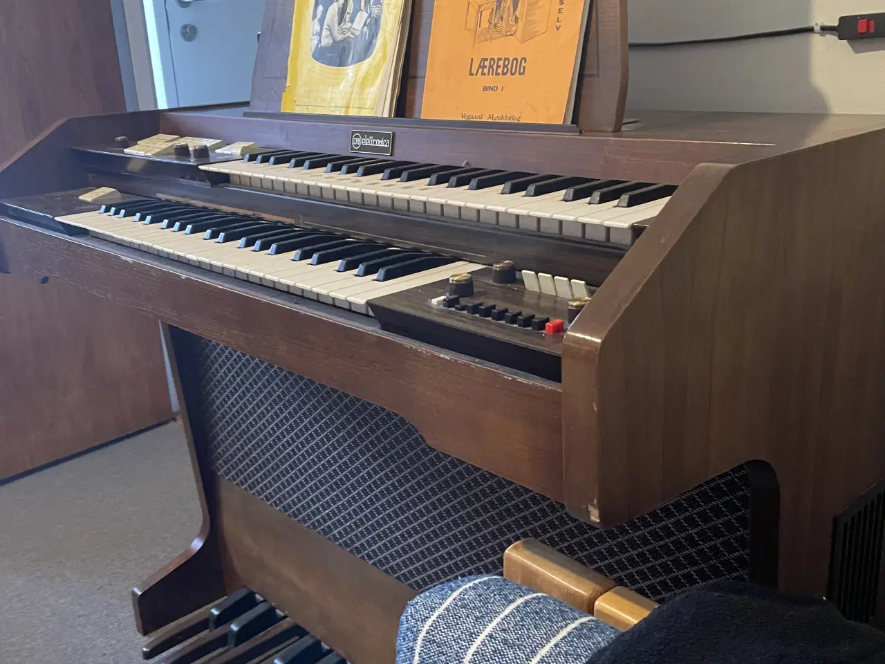 Billede 1 - El-orgel