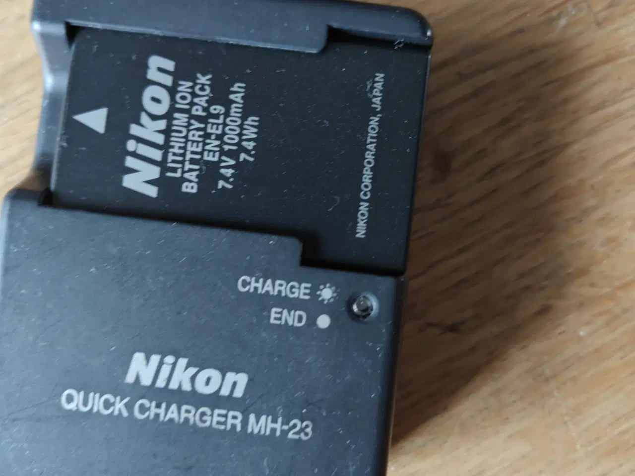 Billede 4 - Nikon MH-23 oplader + 2 stk. brugte batterier EN-E