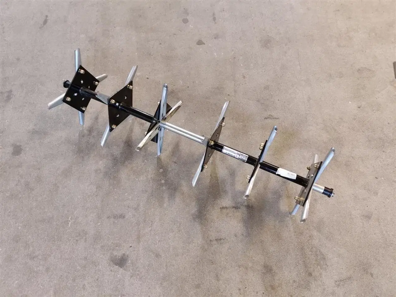 Billede 2 - - - - Agrifab plænelufter