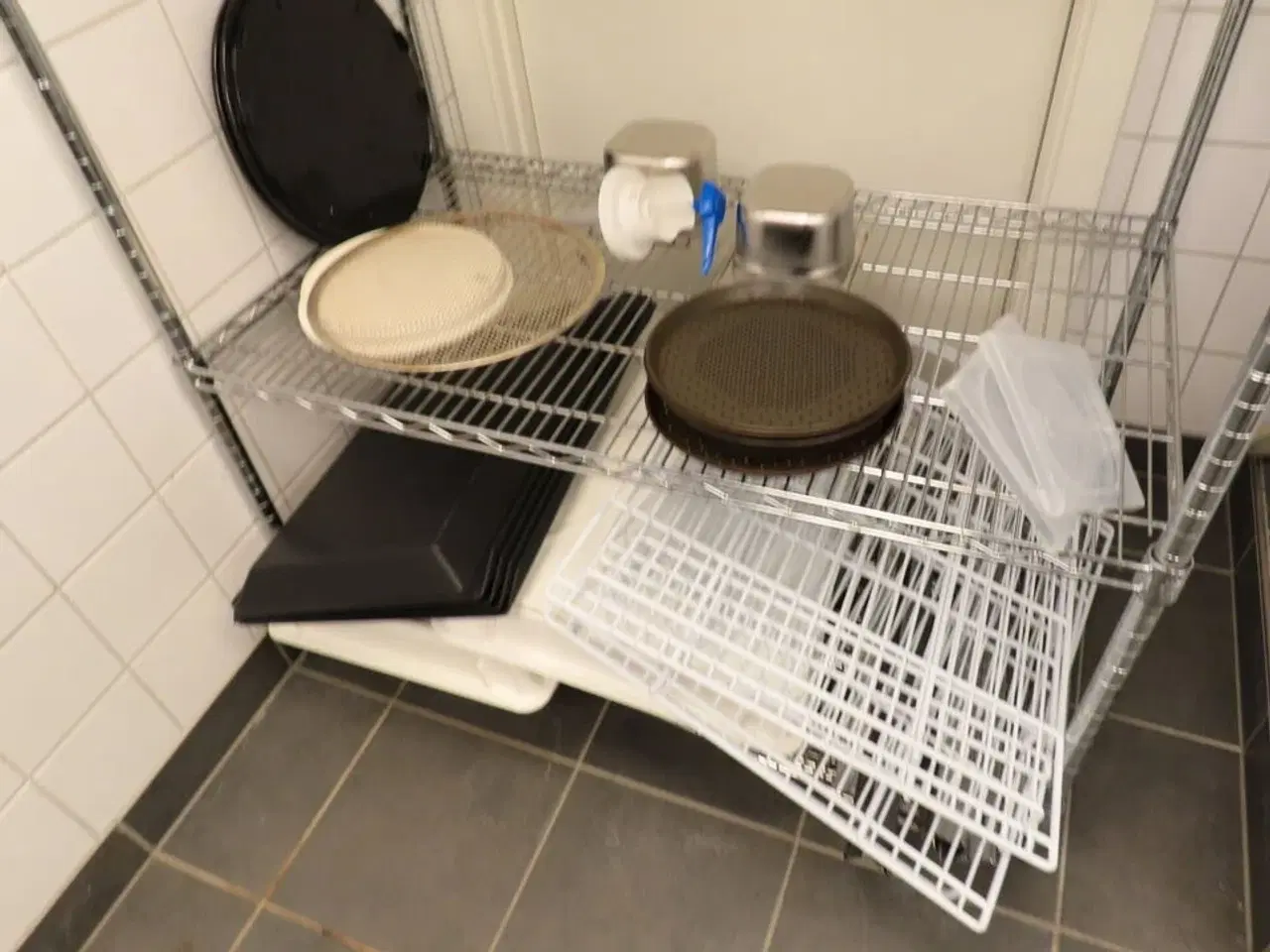 Billede 9 - Reoler, transportvogne ASSORTEREDE MODELLER