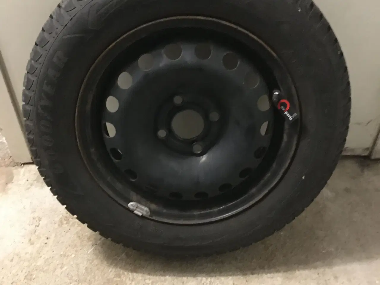 Billede 1 - Vinterdæk vw up 
